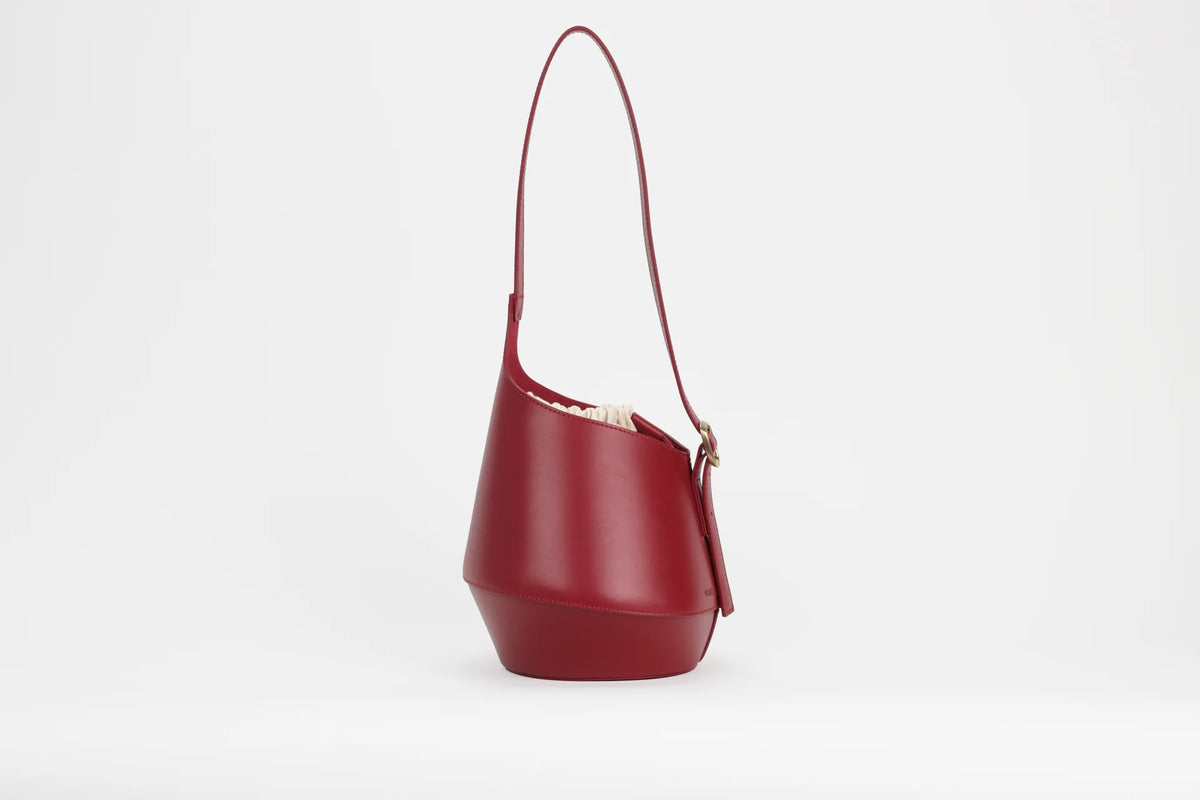 LERNA ROUGE - SAC EN CUIR DE VEAU, GAREA