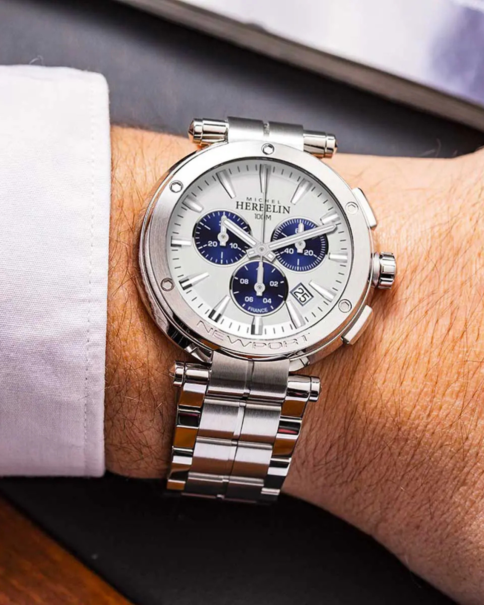NEWPORT – CHRONOGRAPHE QUARTZ – ACIER | HERBELIN