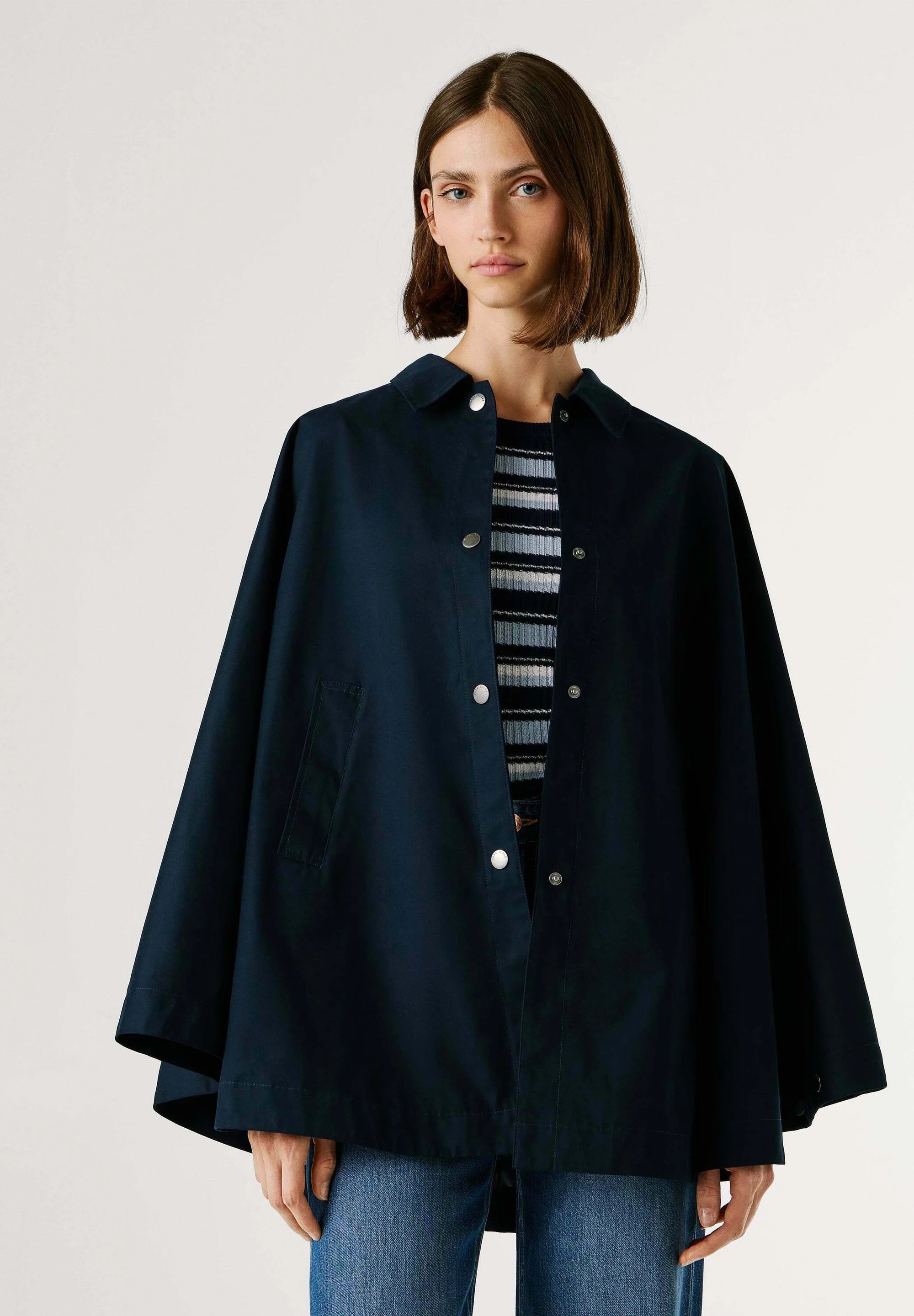 FAWN - Cape - dulwich blue