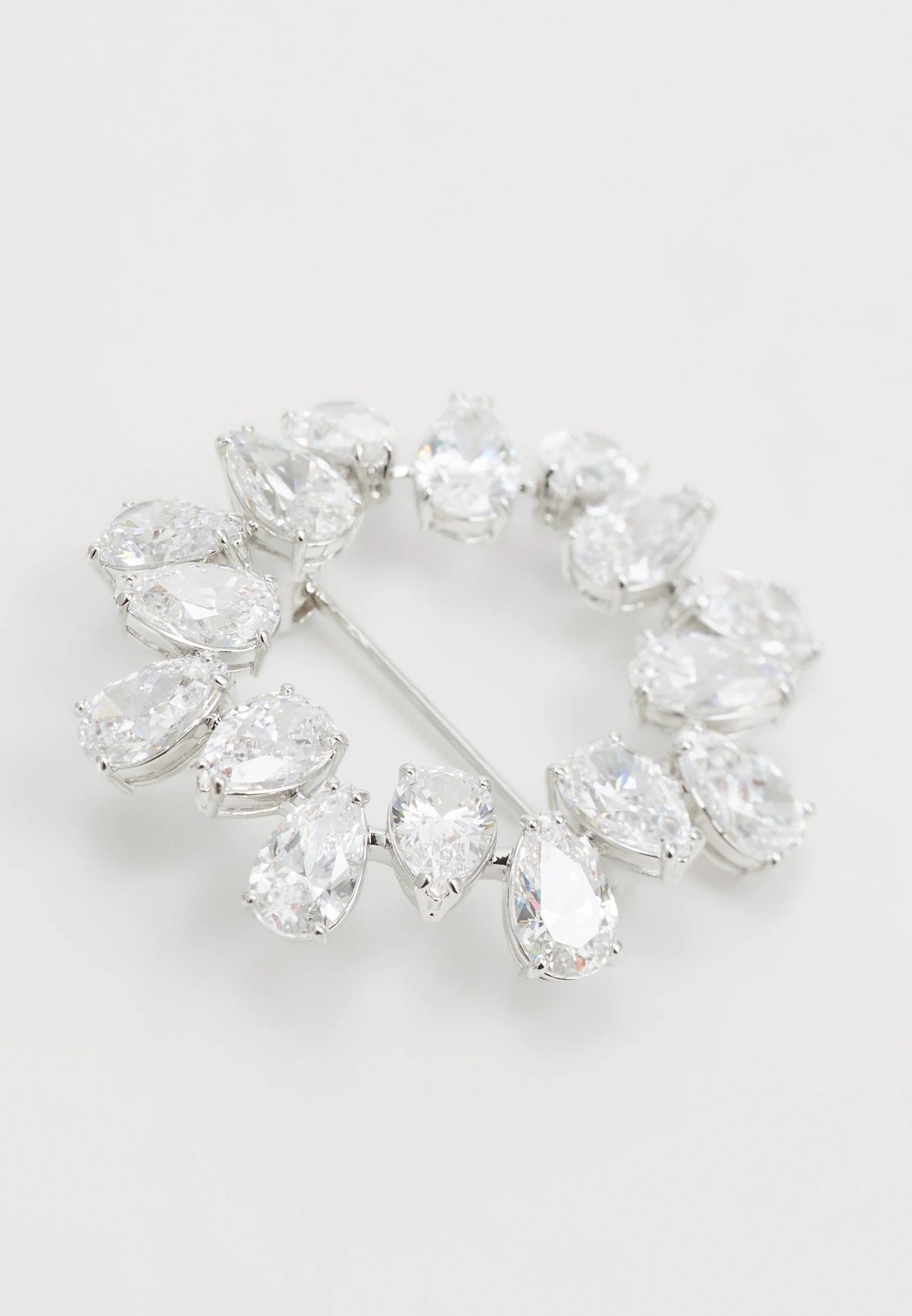 Broche Matrix Pear, white — Swarovski