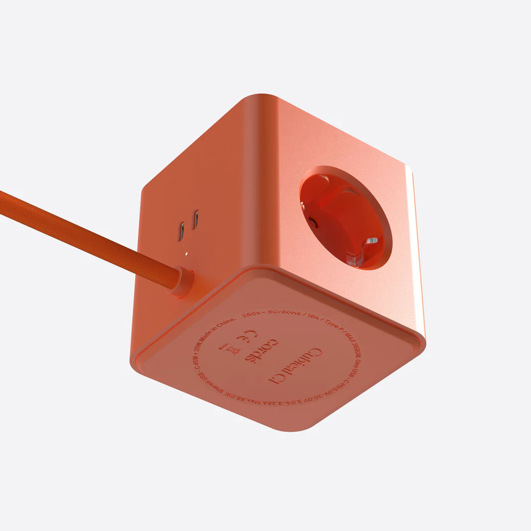 CUBICAL C1 - MULTIPRISE AVEC CHARGEMENT USB-C, CORDS