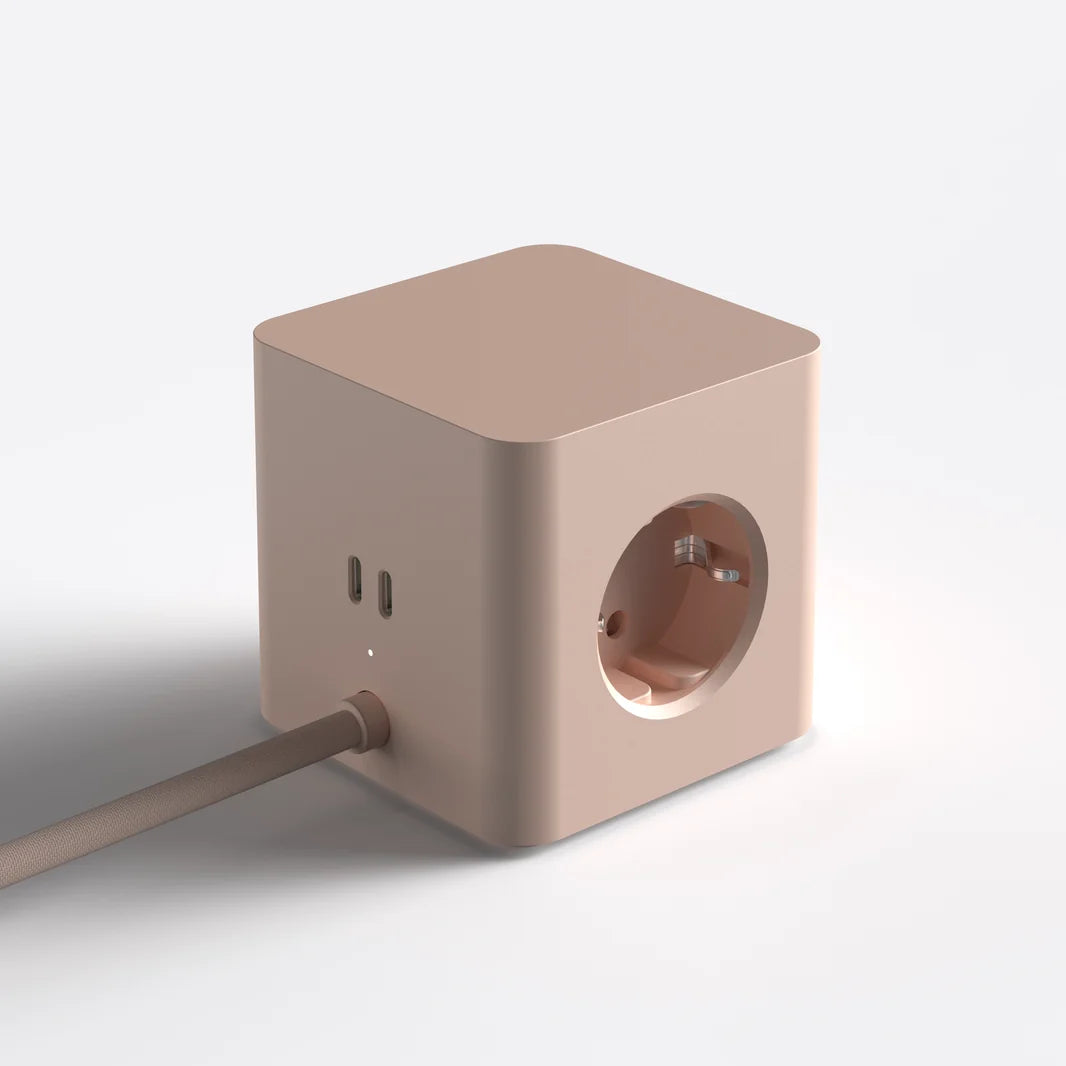 CUBICAL C1 - MULTIPRISE AVEC CHARGEMENT USB-C, CORDS