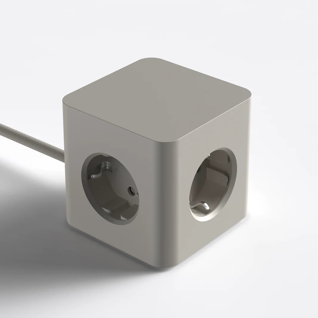 CUBICAL C1 - MULTIPRISE AVEC CHARGEMENT USB-C, CORDS