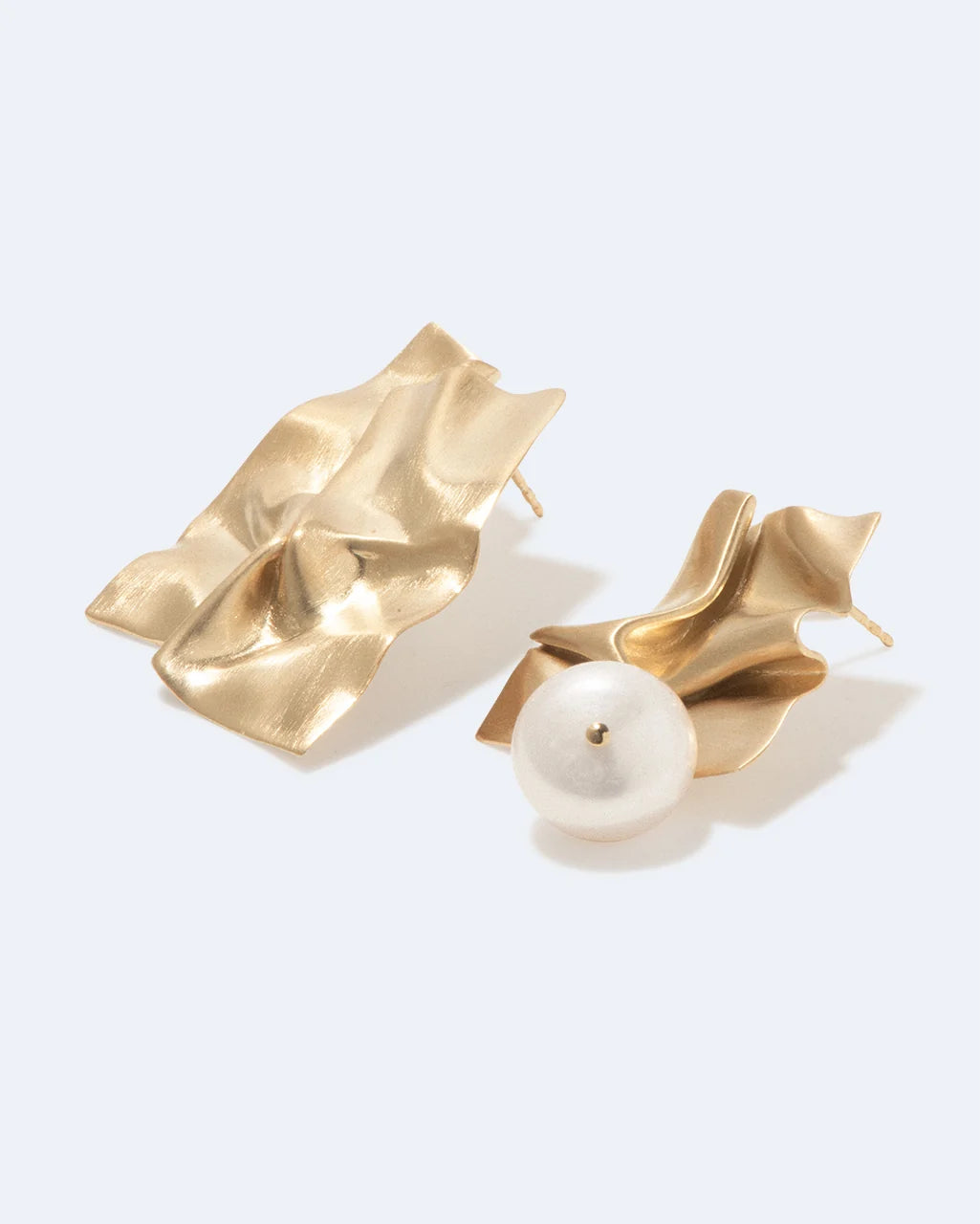 Boucles d'oreilles Cohesion, Completedworks, vermeil d'or